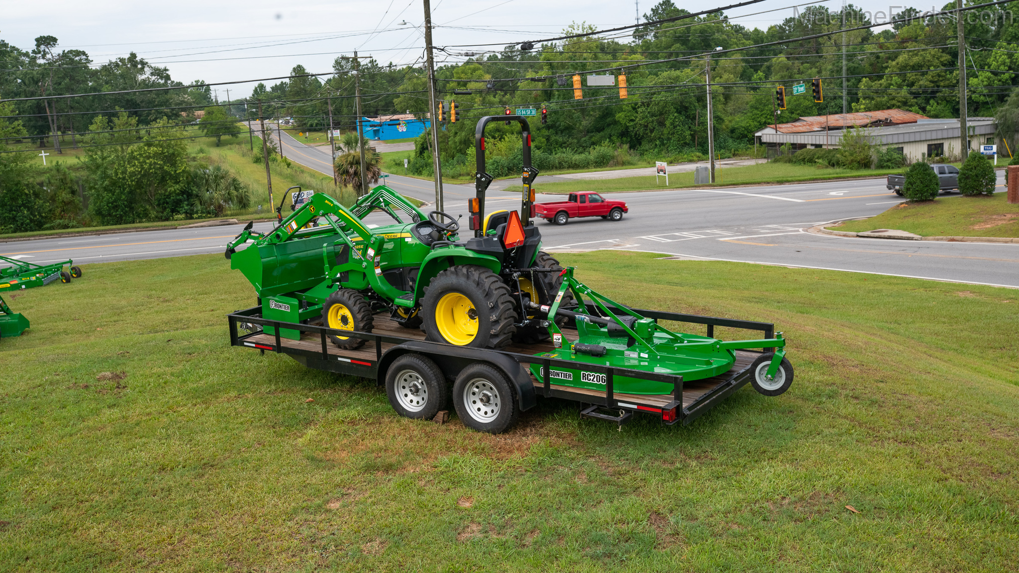 2020 John Deere 3025E Image 7