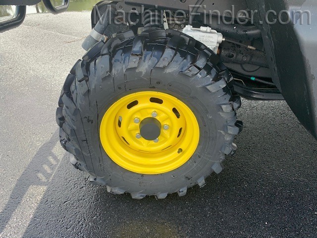 2018 John Deere XUV835E Image 6