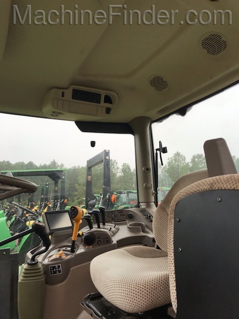2016 John Deere 6130R Image 7