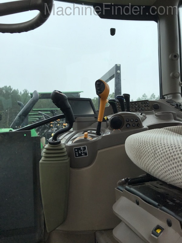 2016 John Deere 6130R Image 8