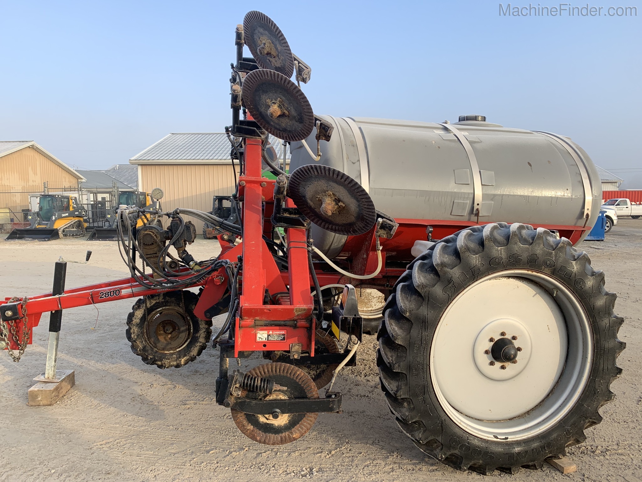 2014 Case IH 2800 Image 2