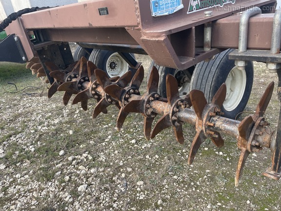 Armstrong Ag RV12 Image 5