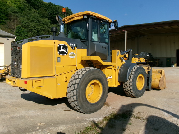 2022 John Deere 544P