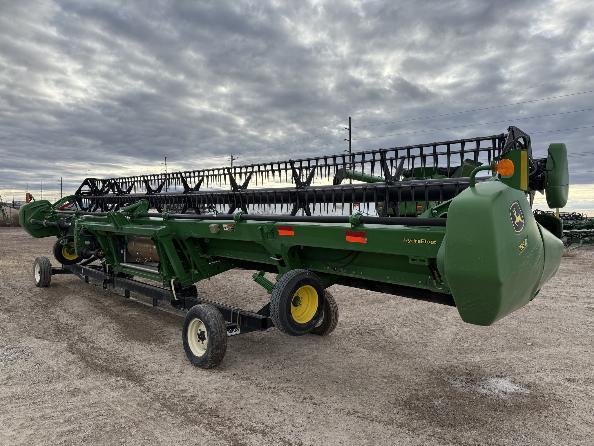 2018 John Deere 735D Image 7