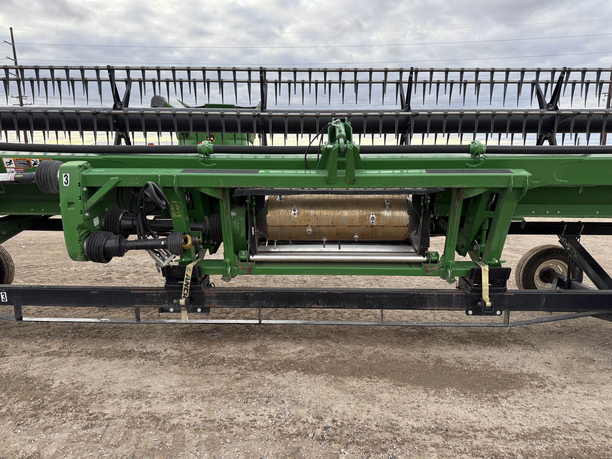 2018 John Deere 735D Image 20