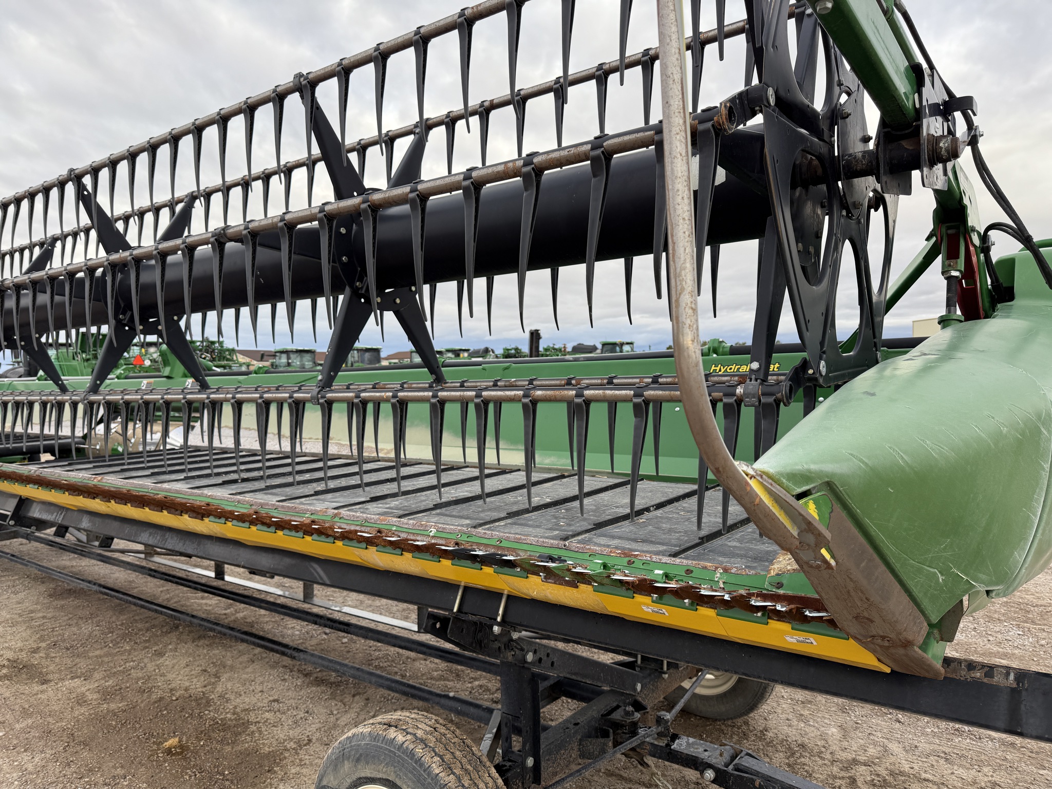 2018 John Deere 735D Image 16