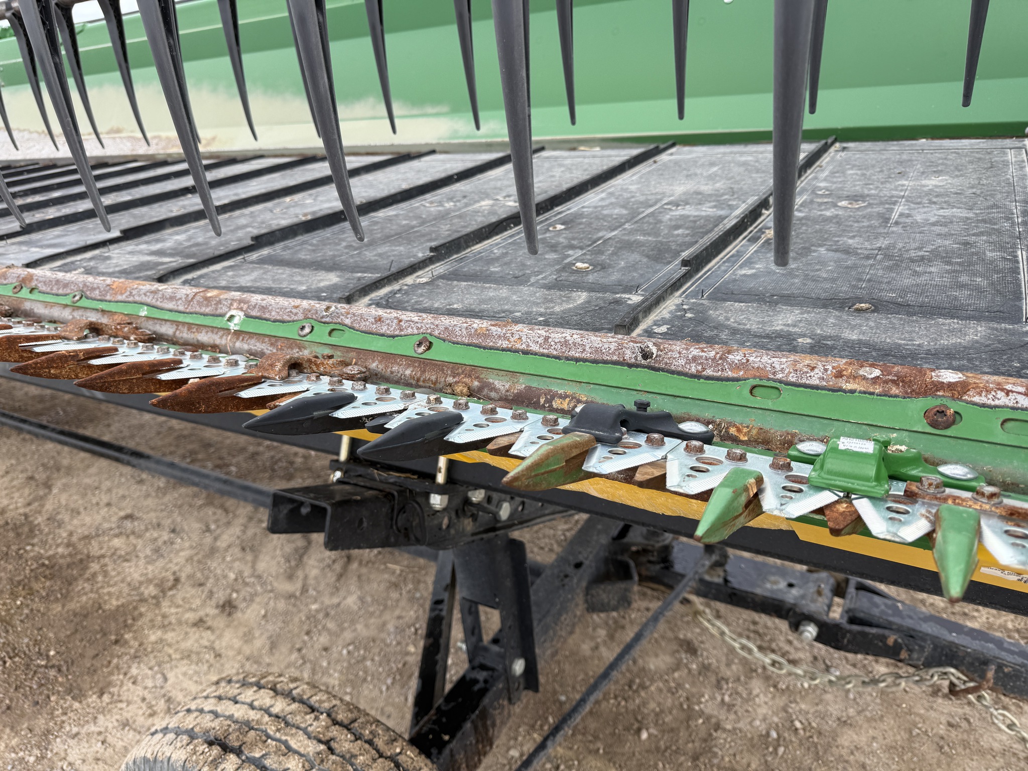 2018 John Deere 735D Image 15