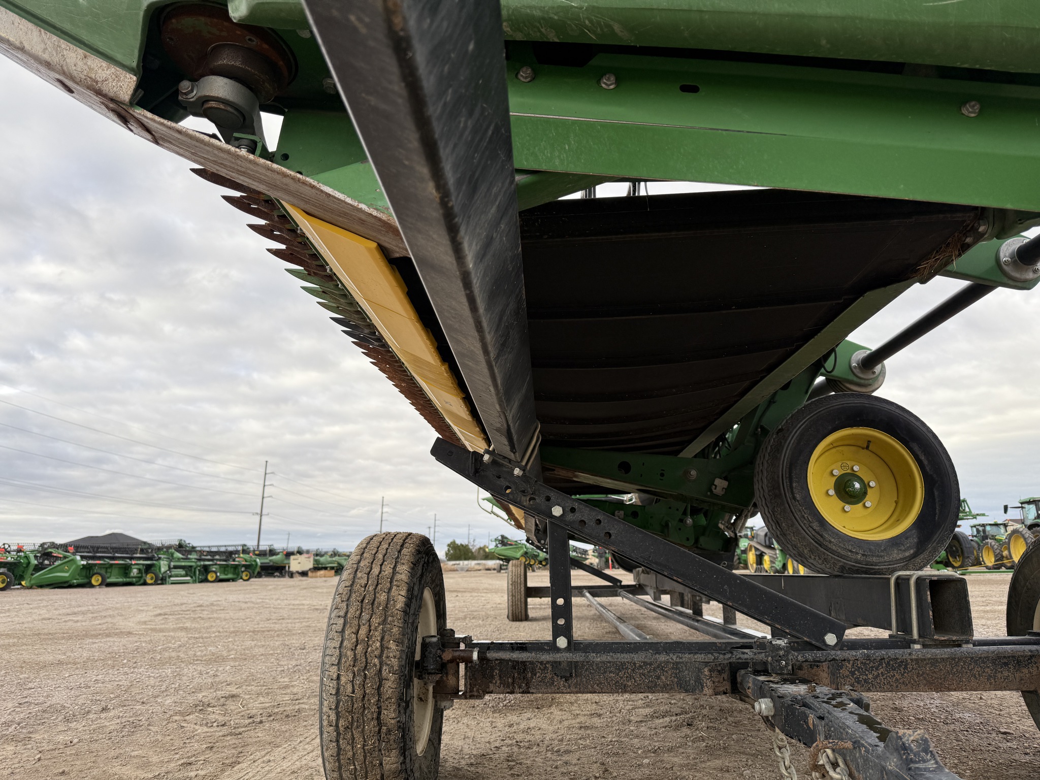 2018 John Deere 735D Image 17