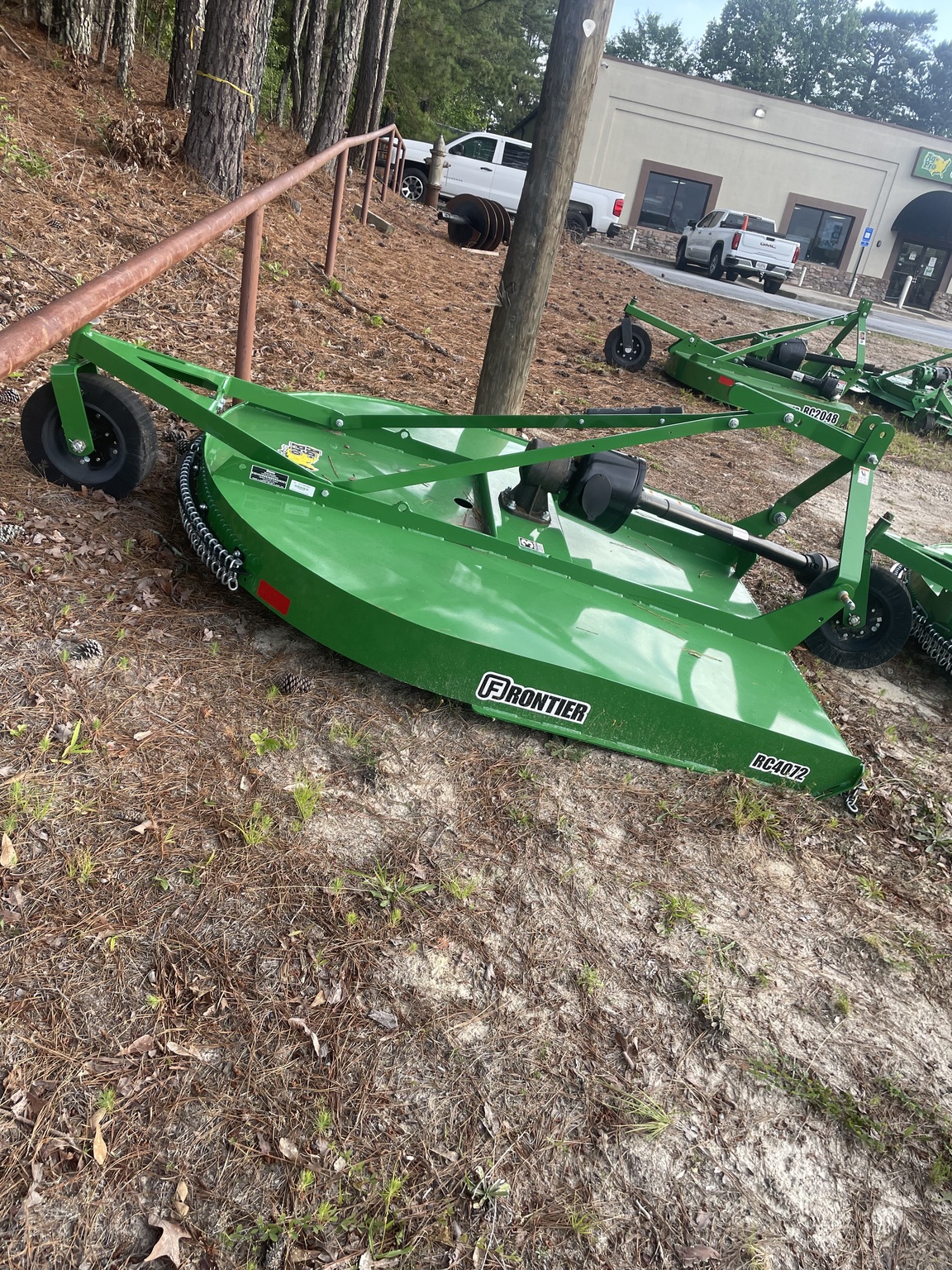 2023 Frontier RC4072 Image 2