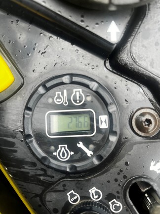 2021 John Deere Z960M Photo 4