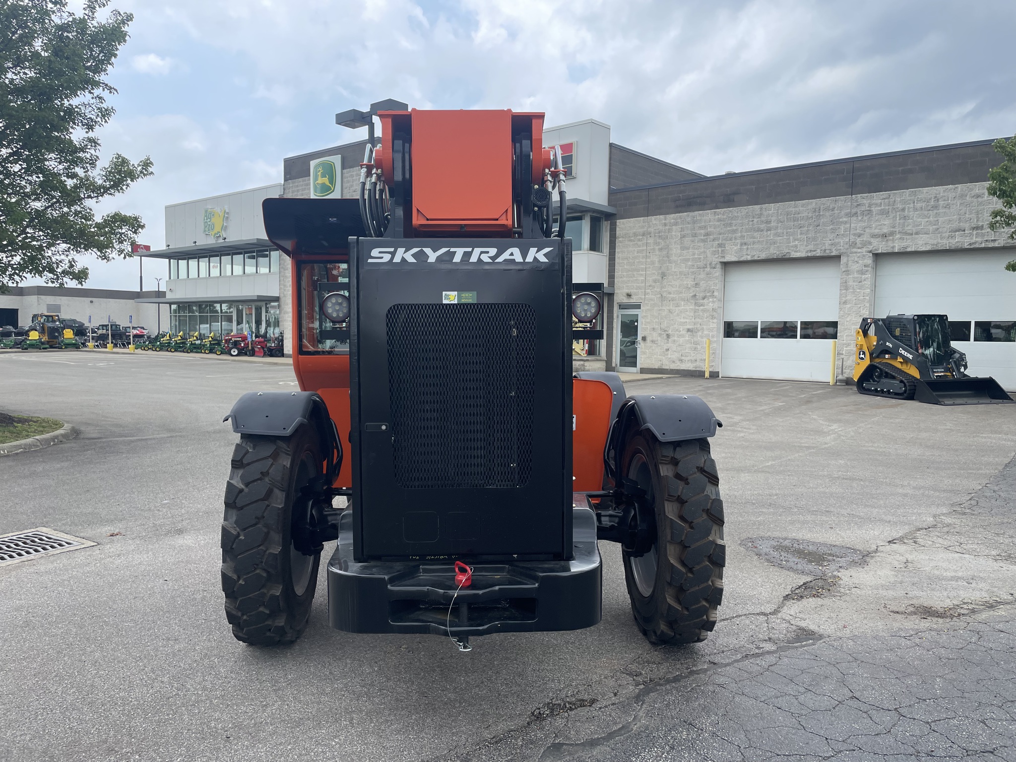 2025 Skytrak 8042 Image 8