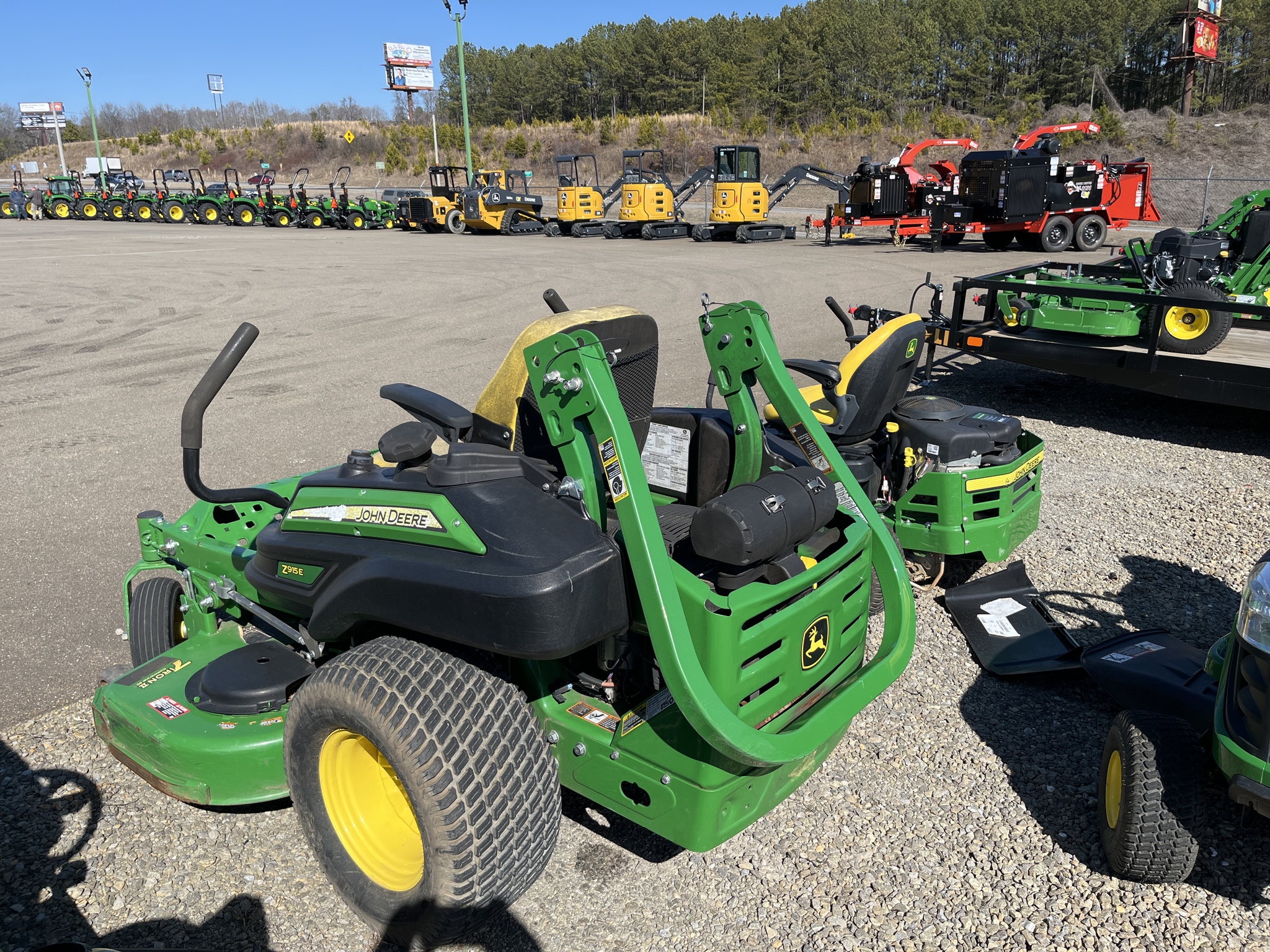 2018 John Deere Z915E Image 2