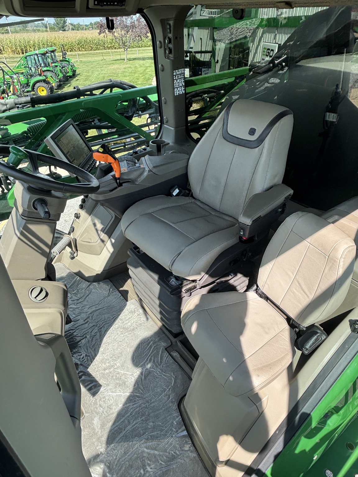 2022 John Deere 612R Image 9