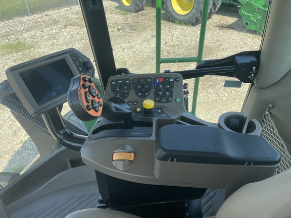 Used 2019 John Deere W170 Windrowers at Horizon Ag & Turf in Falher, AB - Photo6