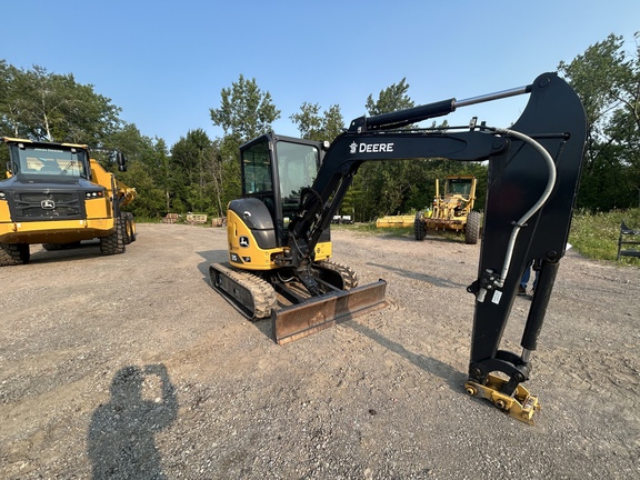 2024 John Deere 35 P
