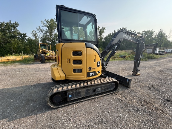 2024 John Deere 35 P