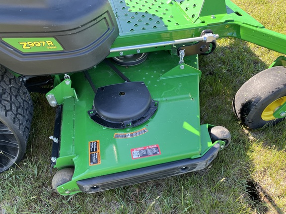 2023 John Deere Z997R - Photo23