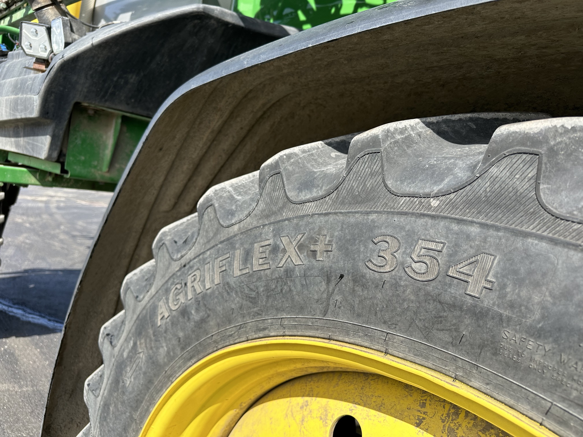 2024 John Deere 410R Image 11