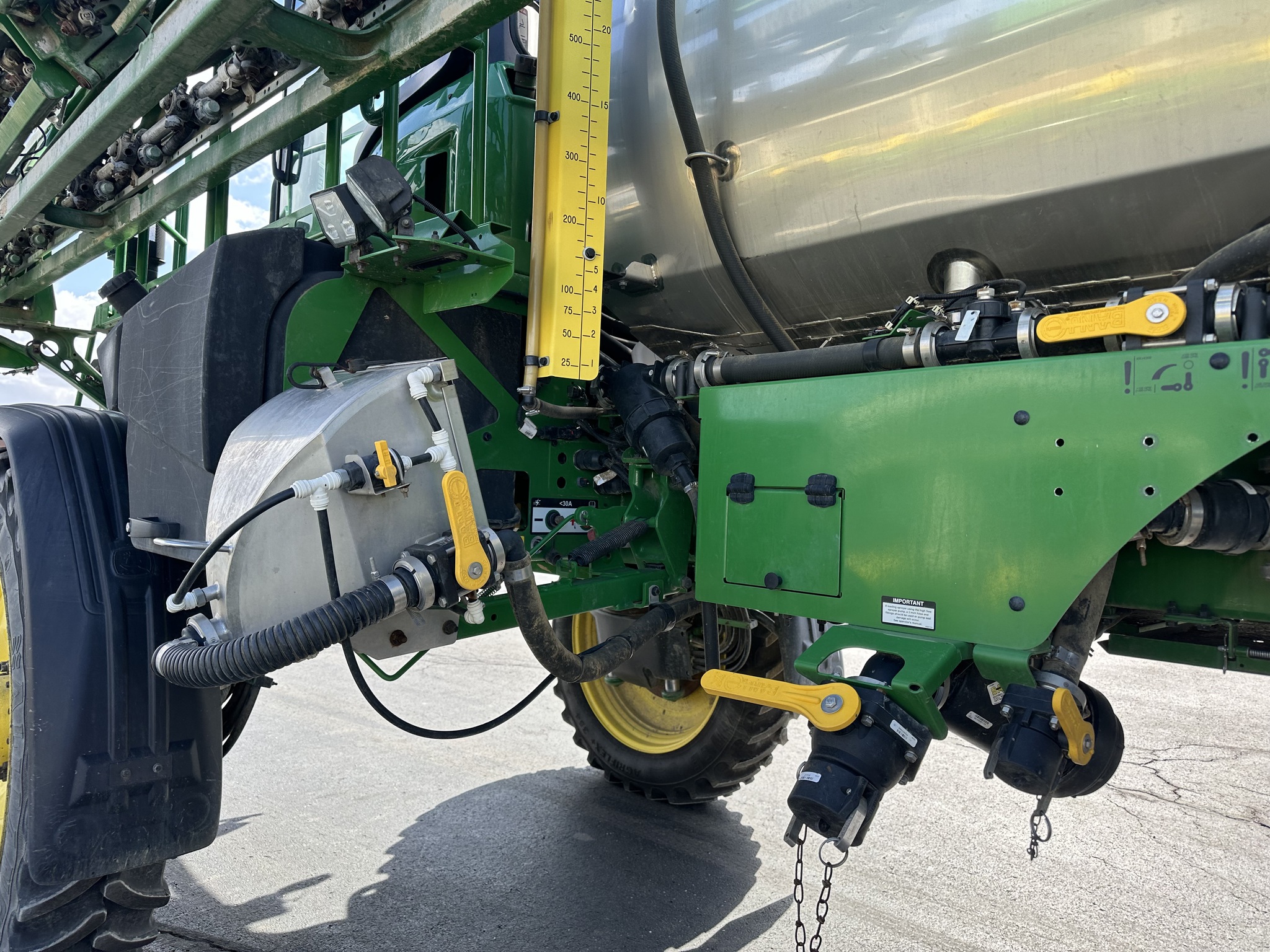 2024 John Deere 410R Image 5