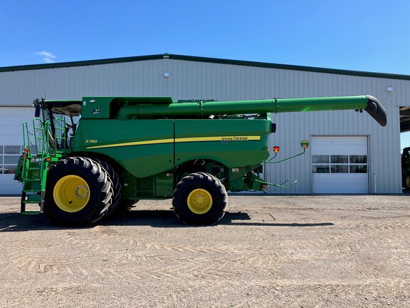 2022 John Deere S780 thumbnail 6