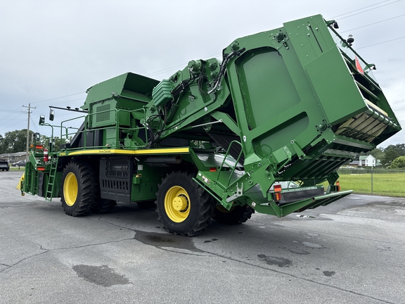 2021 John Deere CP690