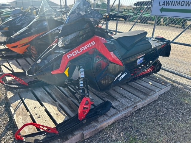 2021 Polaris 850 MATRYX INDY XC 129 Snowmobiles