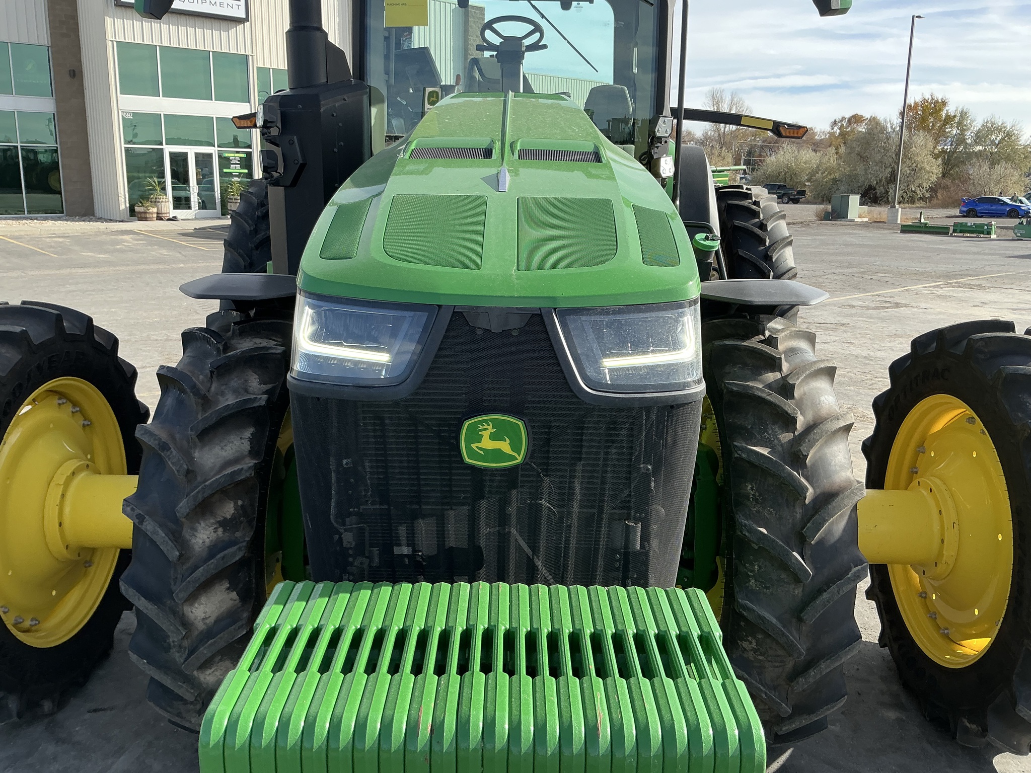 2023 John Deere 8R 370 Image 14