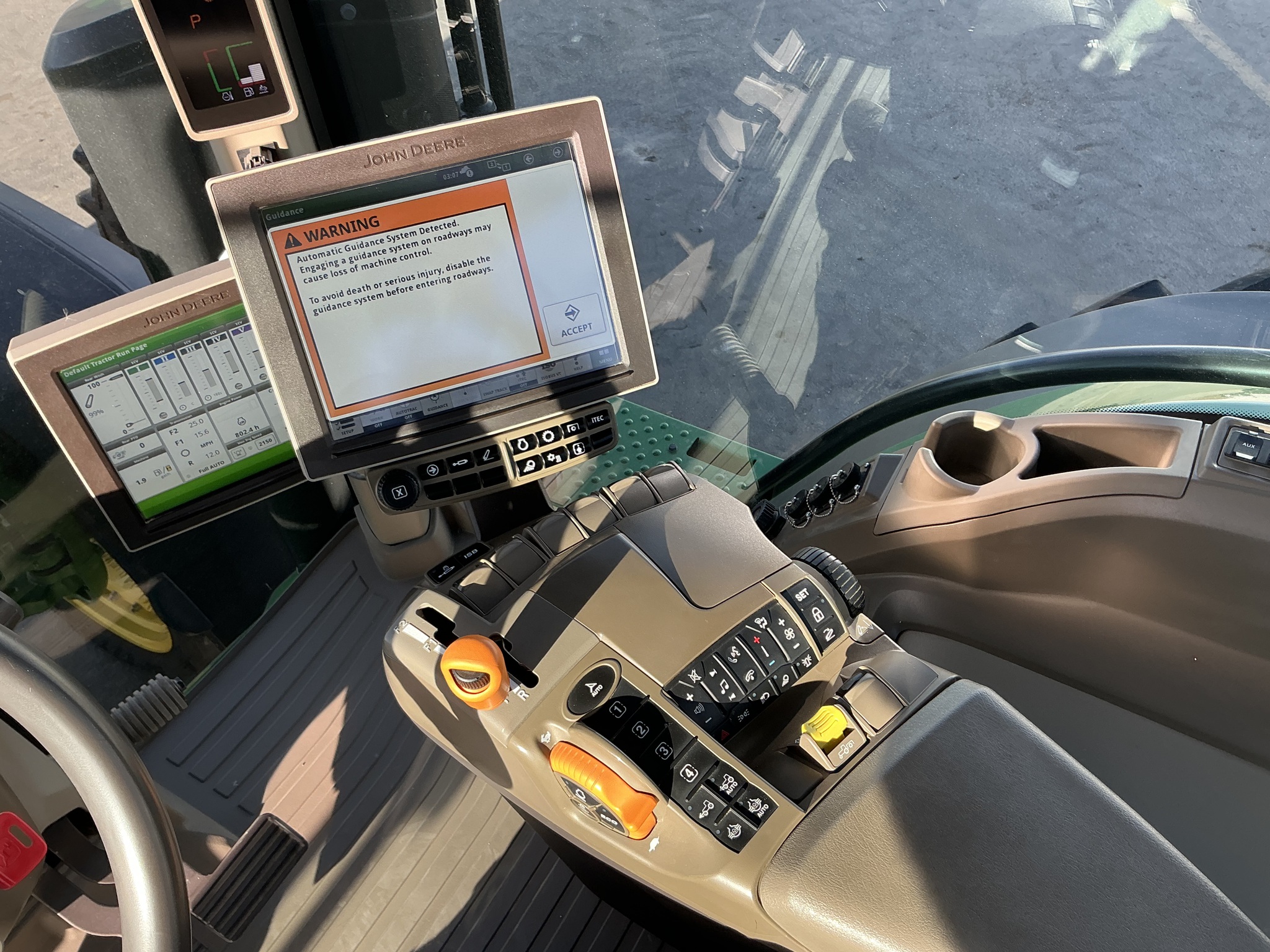 2023 John Deere 8R 370 Image 26