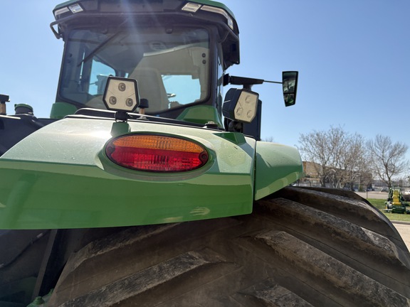 Used 2024 John Deere 9RX 590 Track Tractors at Horizon Ag & Turf in Edmonton West, AB - Photo14