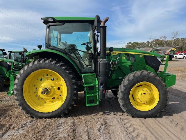 2023 John Deere 6R 145 Image 9
