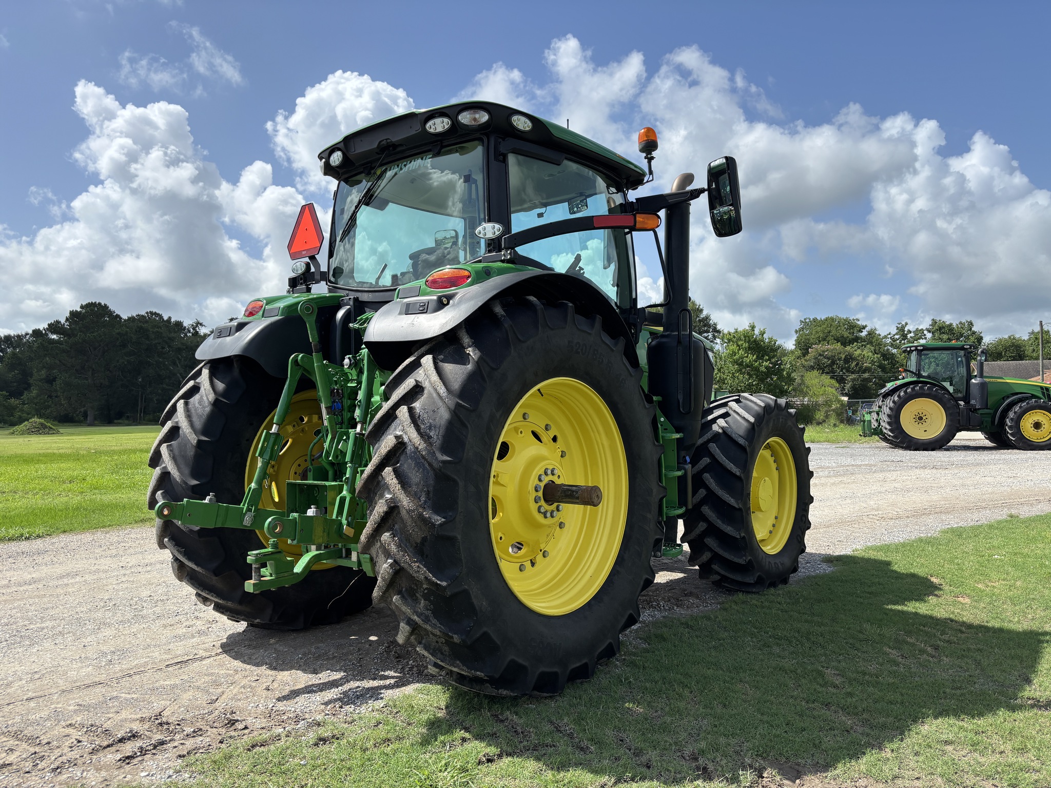 2024 John Deere 6R 195 Image 5