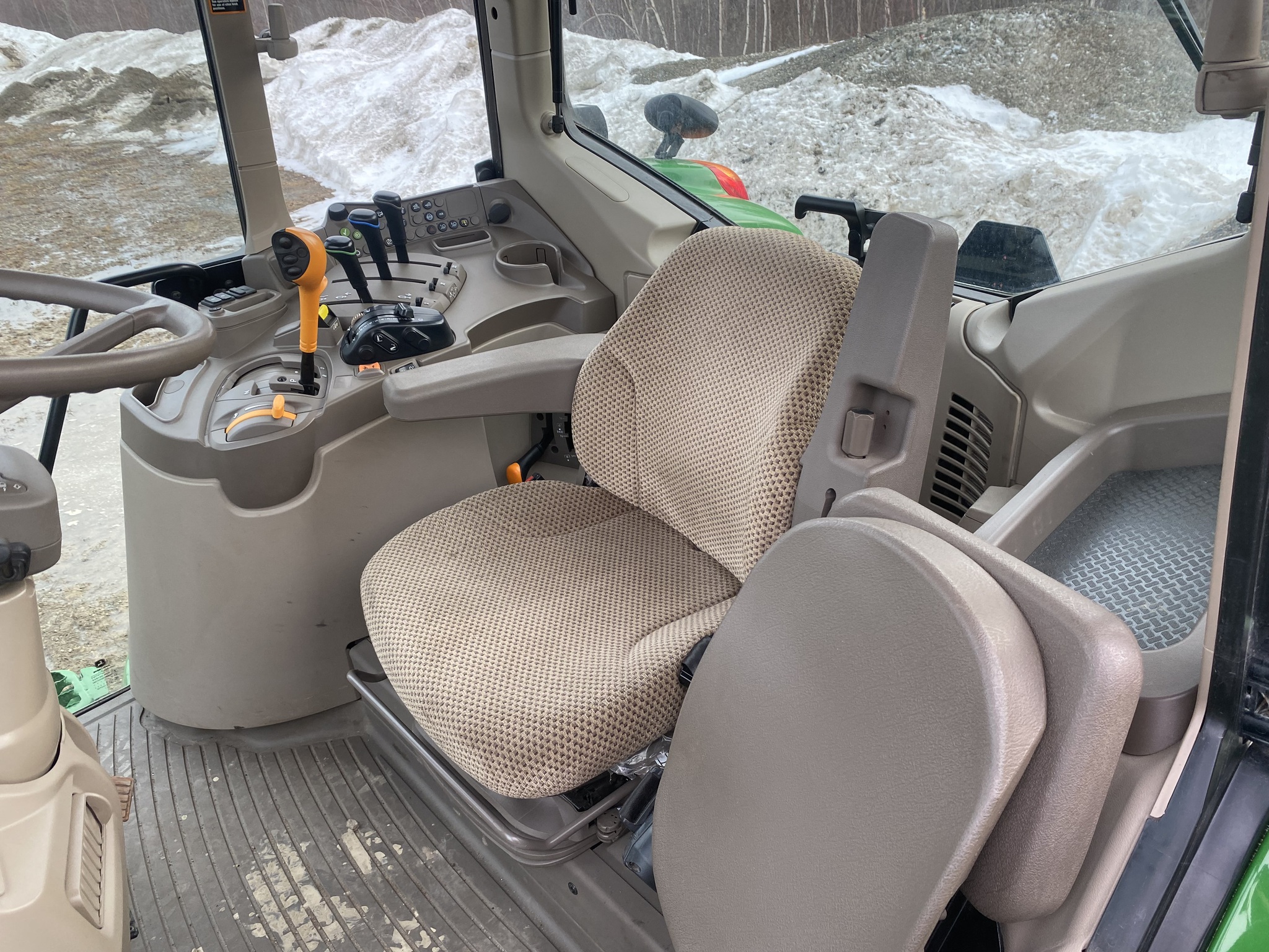 2024 John Deere 6155M Image 14