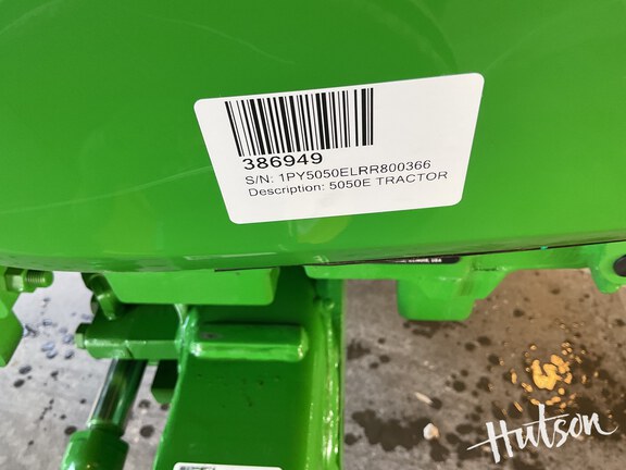 Photo of 2024 John Deere 5050E