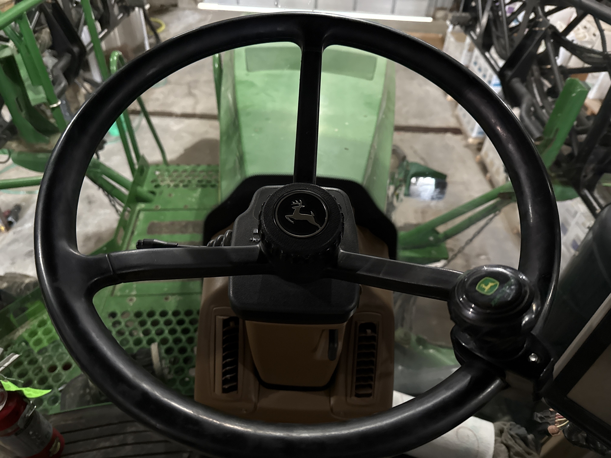2013 John Deere 4940 Image 80