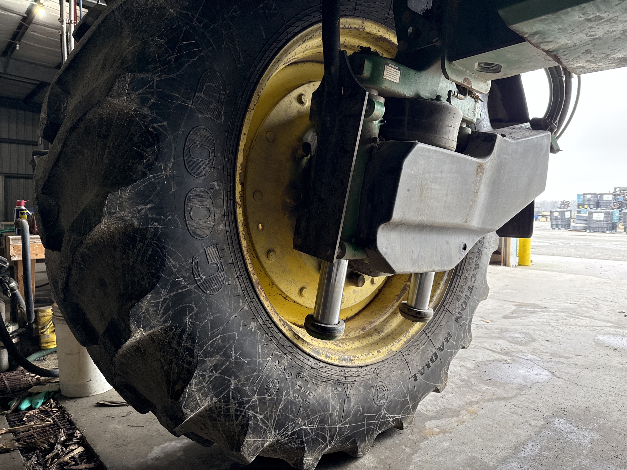 2013 John Deere 4940 Image 35
