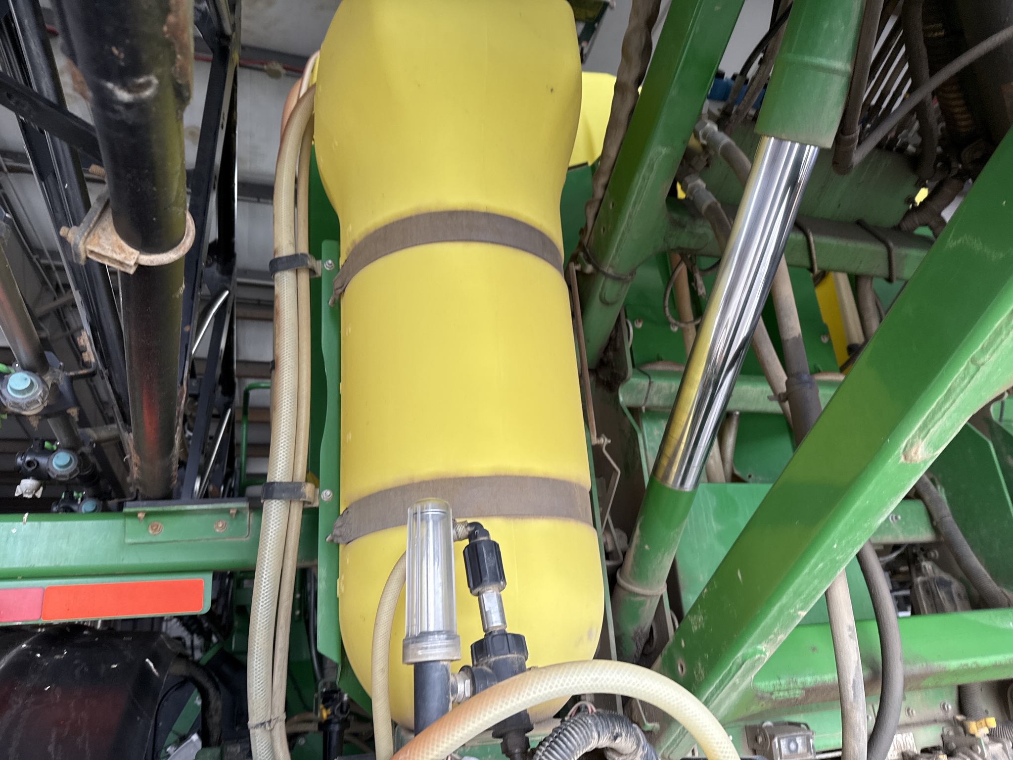 2013 John Deere 4940 Image 21