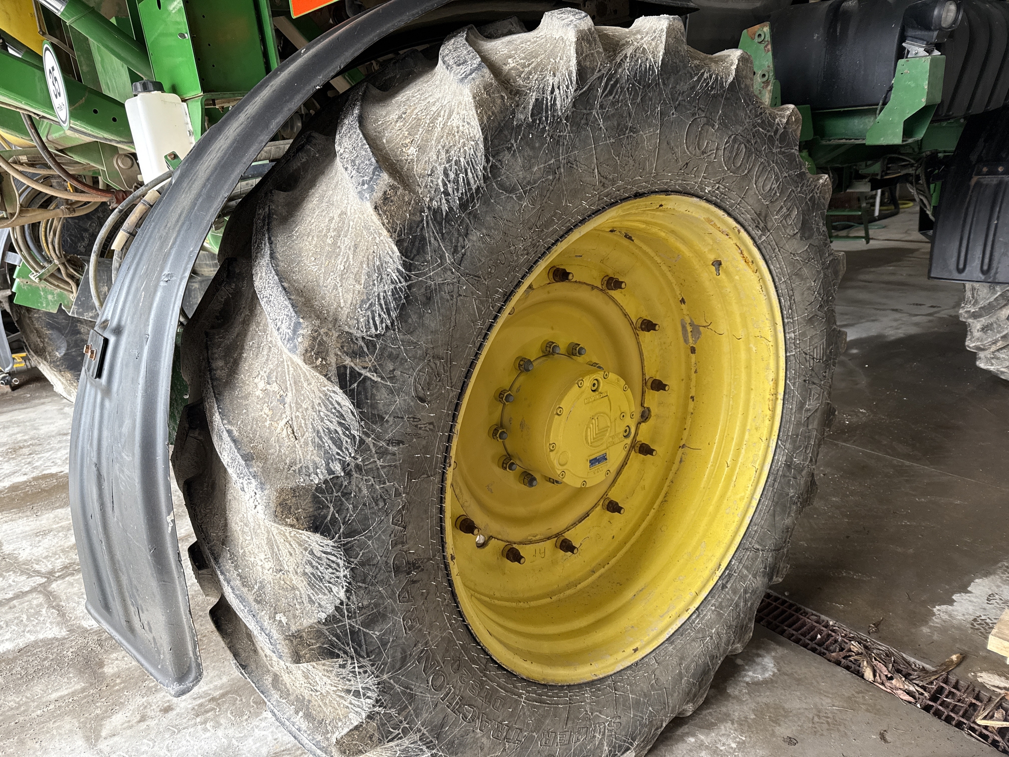 2013 John Deere 4940 Image 34