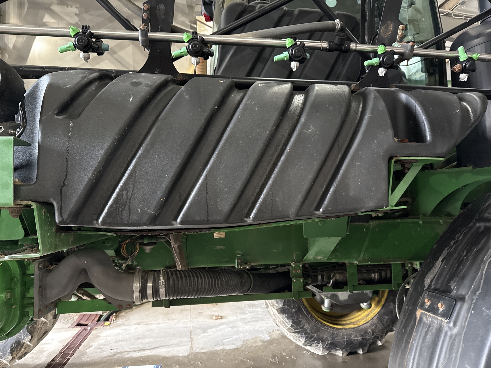 2013 John Deere 4940 Image 40