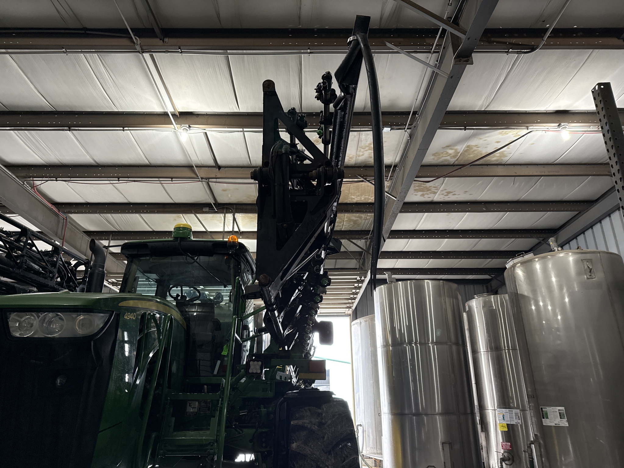 2013 John Deere 4940 Image 3