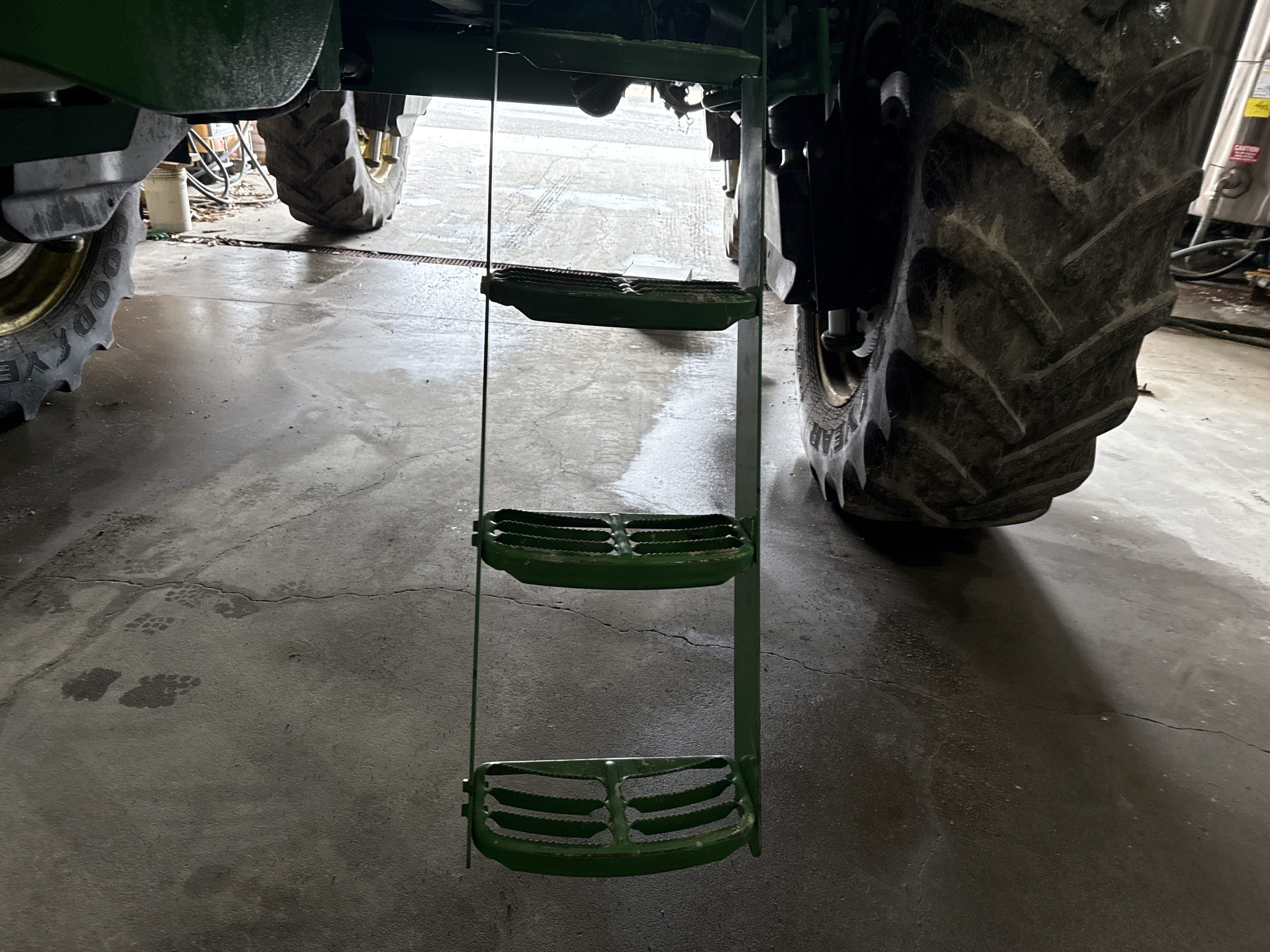 2013 John Deere 4940 Image 59