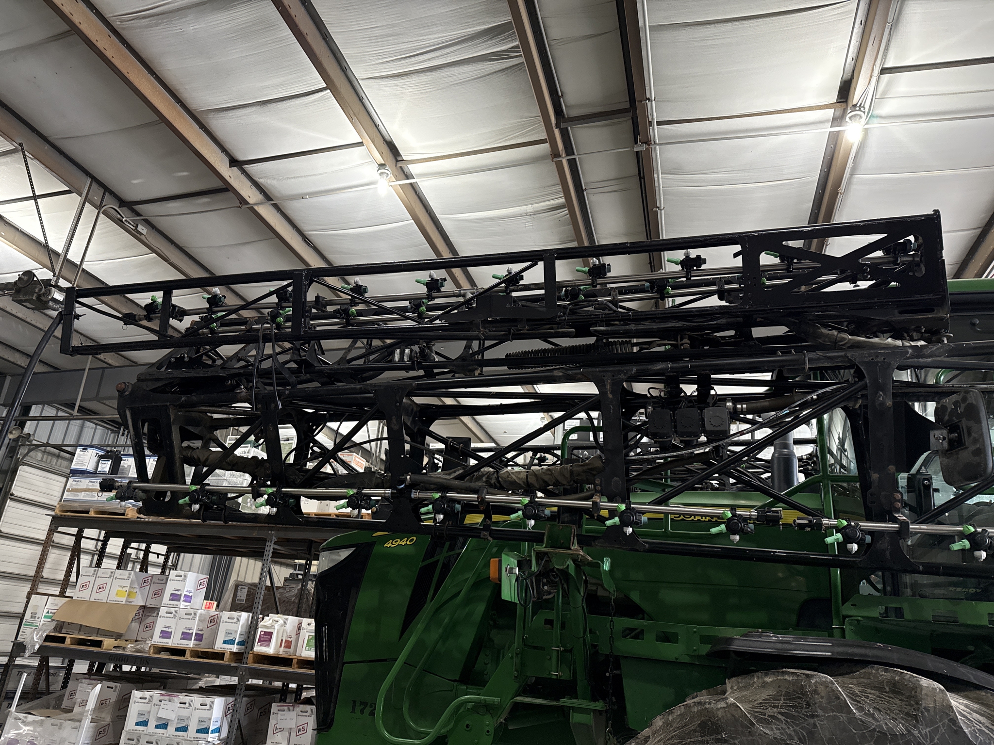 2013 John Deere 4940 Image 8