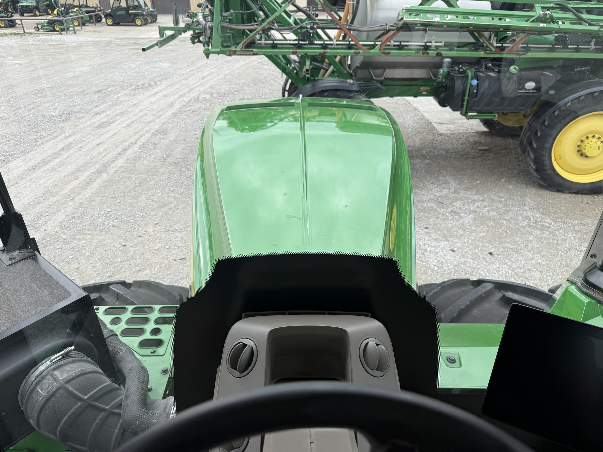  2025 John Deere 9R 490 at Heritage Tractor in Nevada, MO