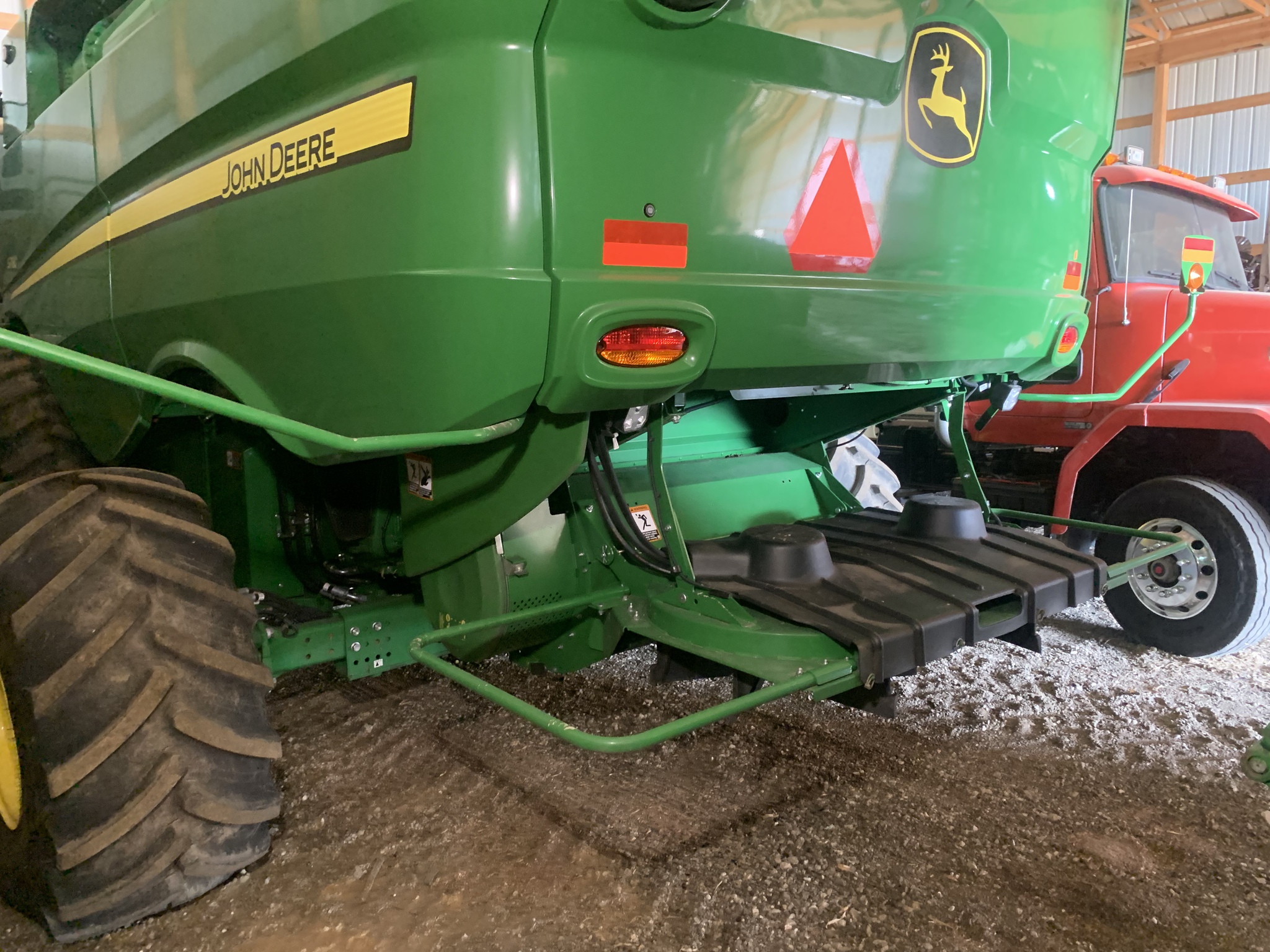 2024 John Deere S780 Image 10