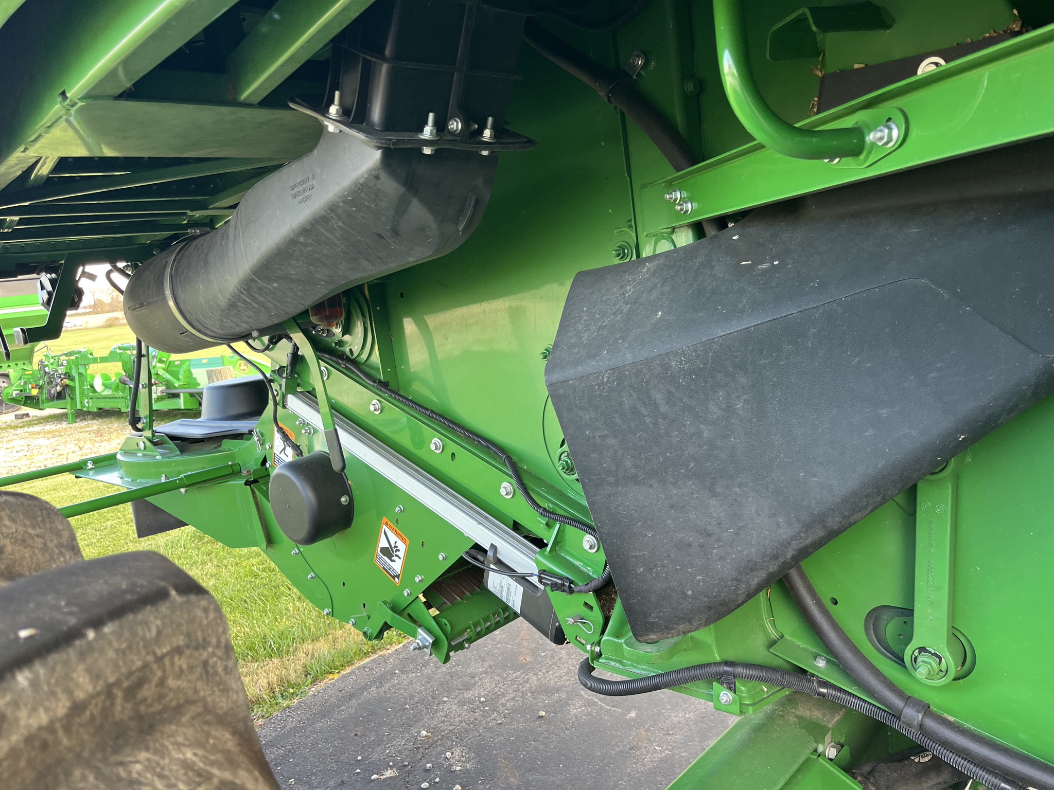 2024 John Deere S780 Image 16