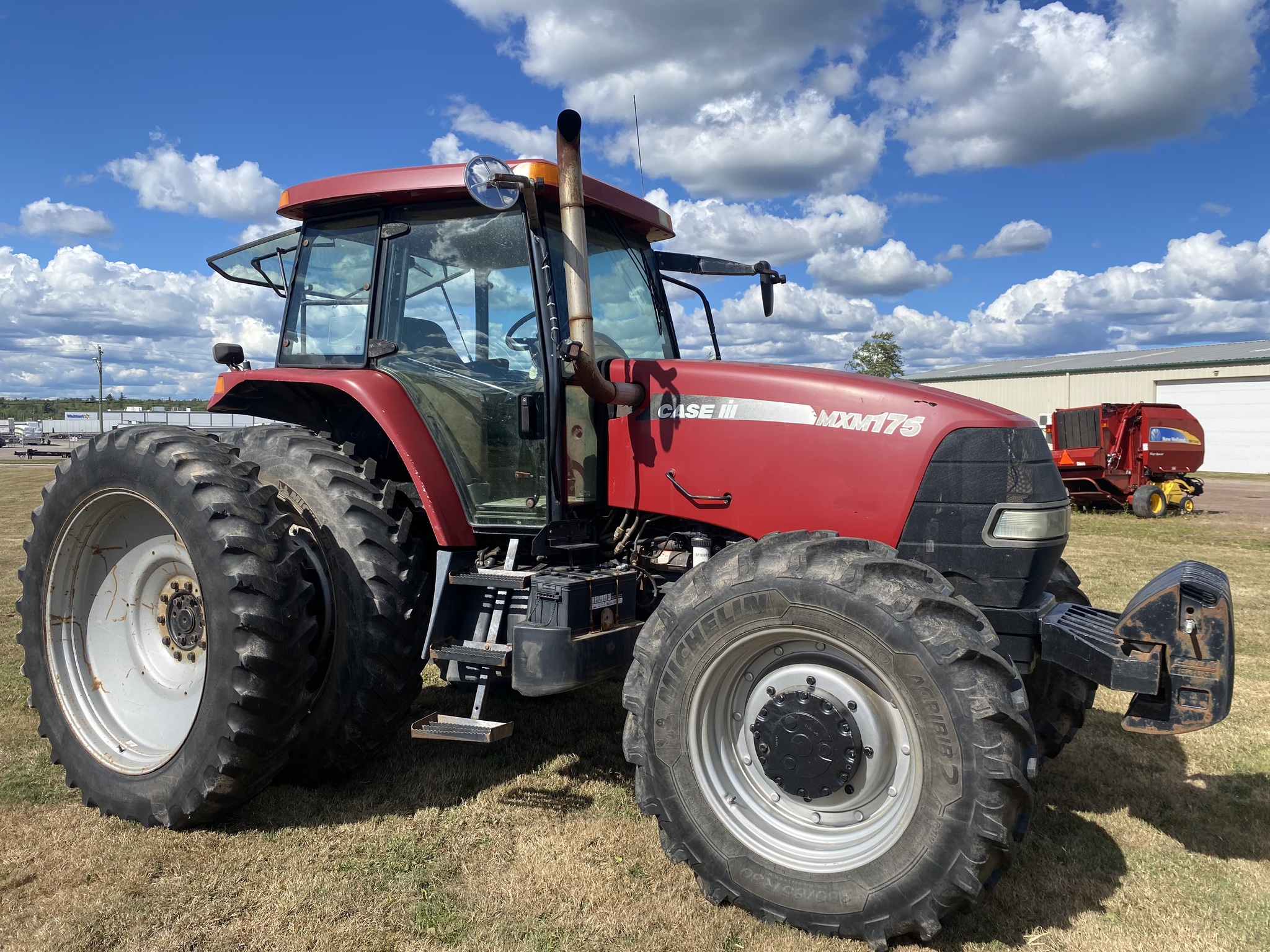 2004 Case IH MXM175 Image 4