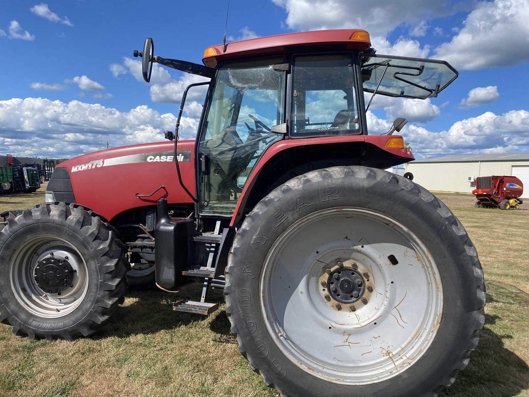 2004 Case IH MXM175 Image 14