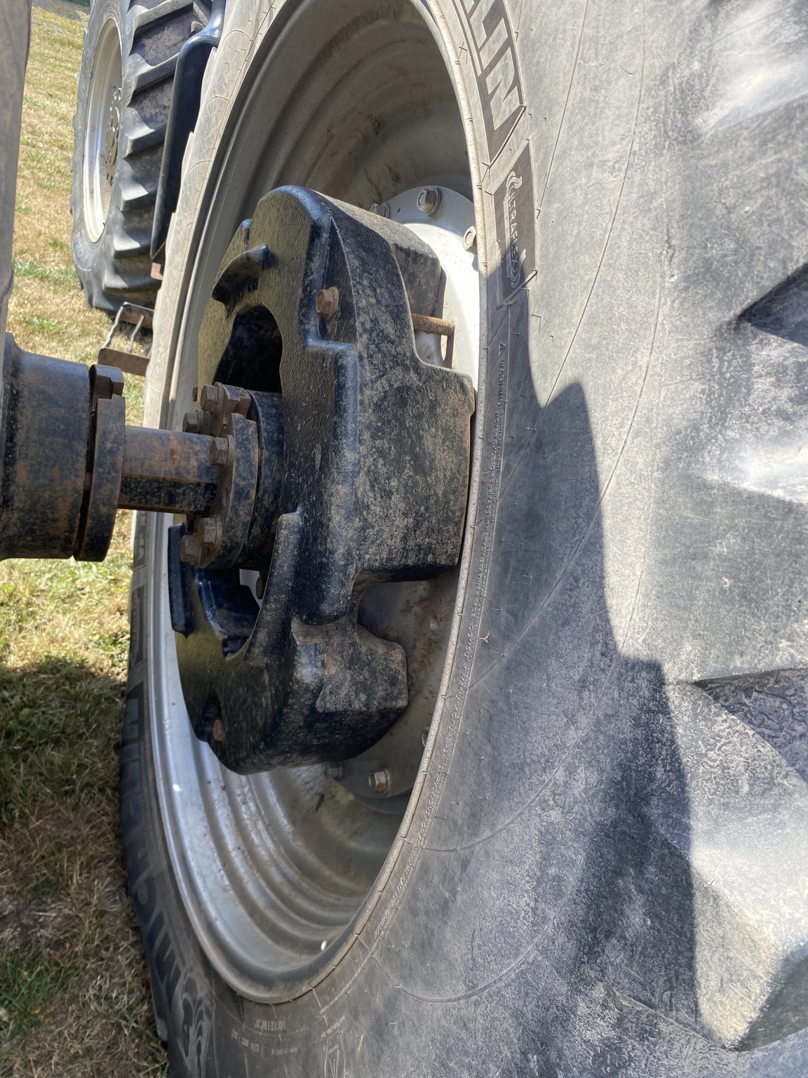 2004 Case IH MXM175 Image 12