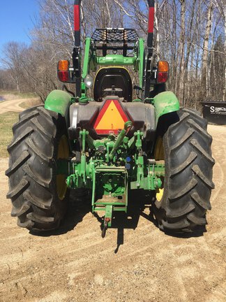Photo of 2023 John Deere 5067E