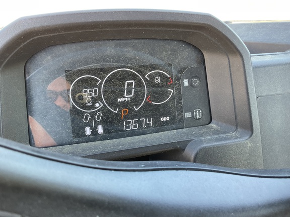 2024 John Deere 835M Photo 8