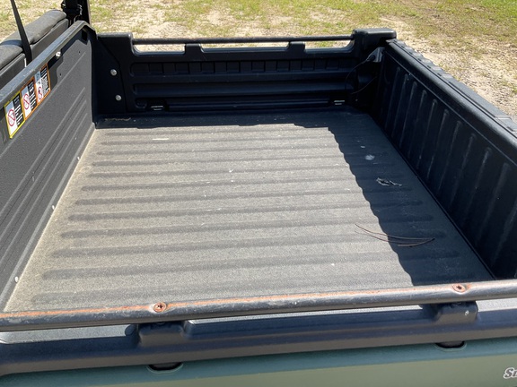 2024 John Deere 835M Photo 9